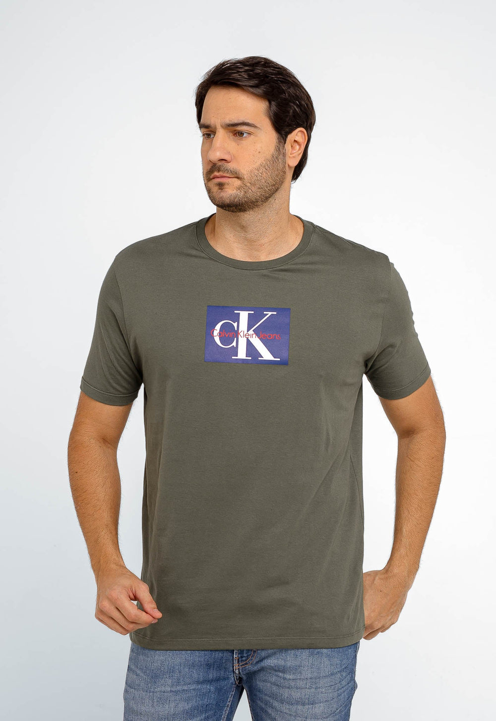 Camiseta Calvin Klein Jeans Logo Central - Sale - Henri Store