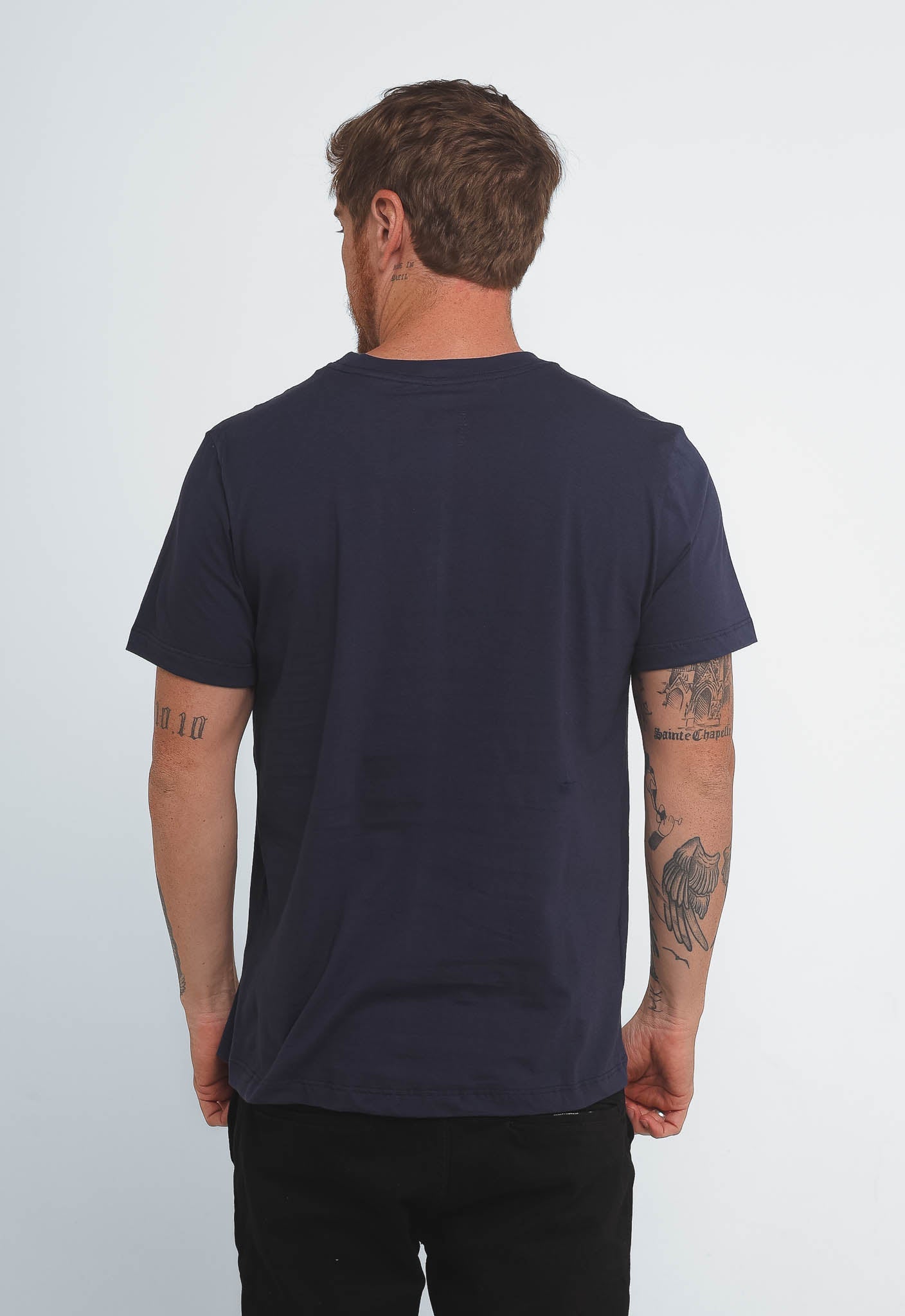 Camiseta Calvin Klein Jeans Logo Central - Henri Store