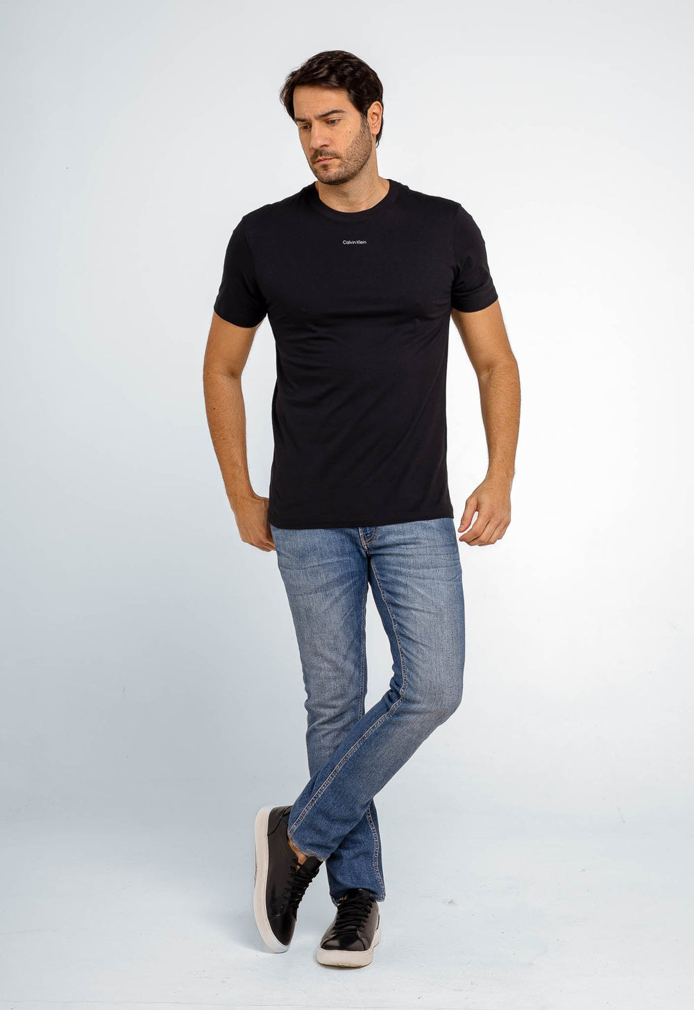 Camiseta Calvin Klein Jeans Logo Central - Henri Store