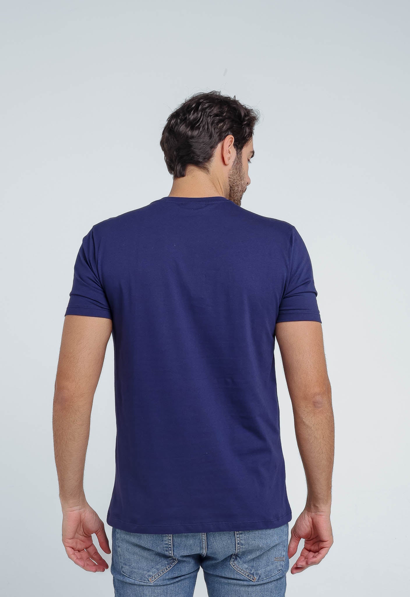 Camiseta Calvin Klein Jeans Logo Central - Henri Store