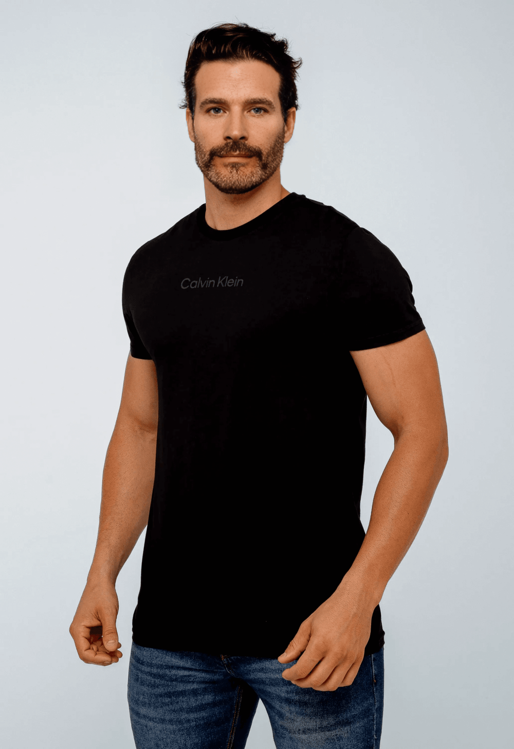 Camiseta Calvin Klein Jeans Logo Central - Henri Store