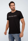 Camiseta Calvin Klein Jeans Logo Centro - Henri Store