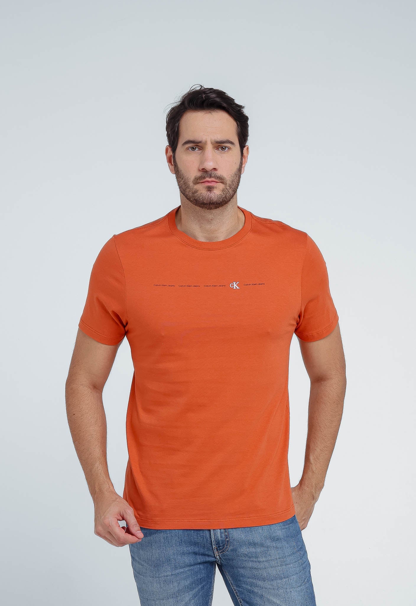 Camiseta Calvin Klein Jeans Logo Embossed - Henri Store