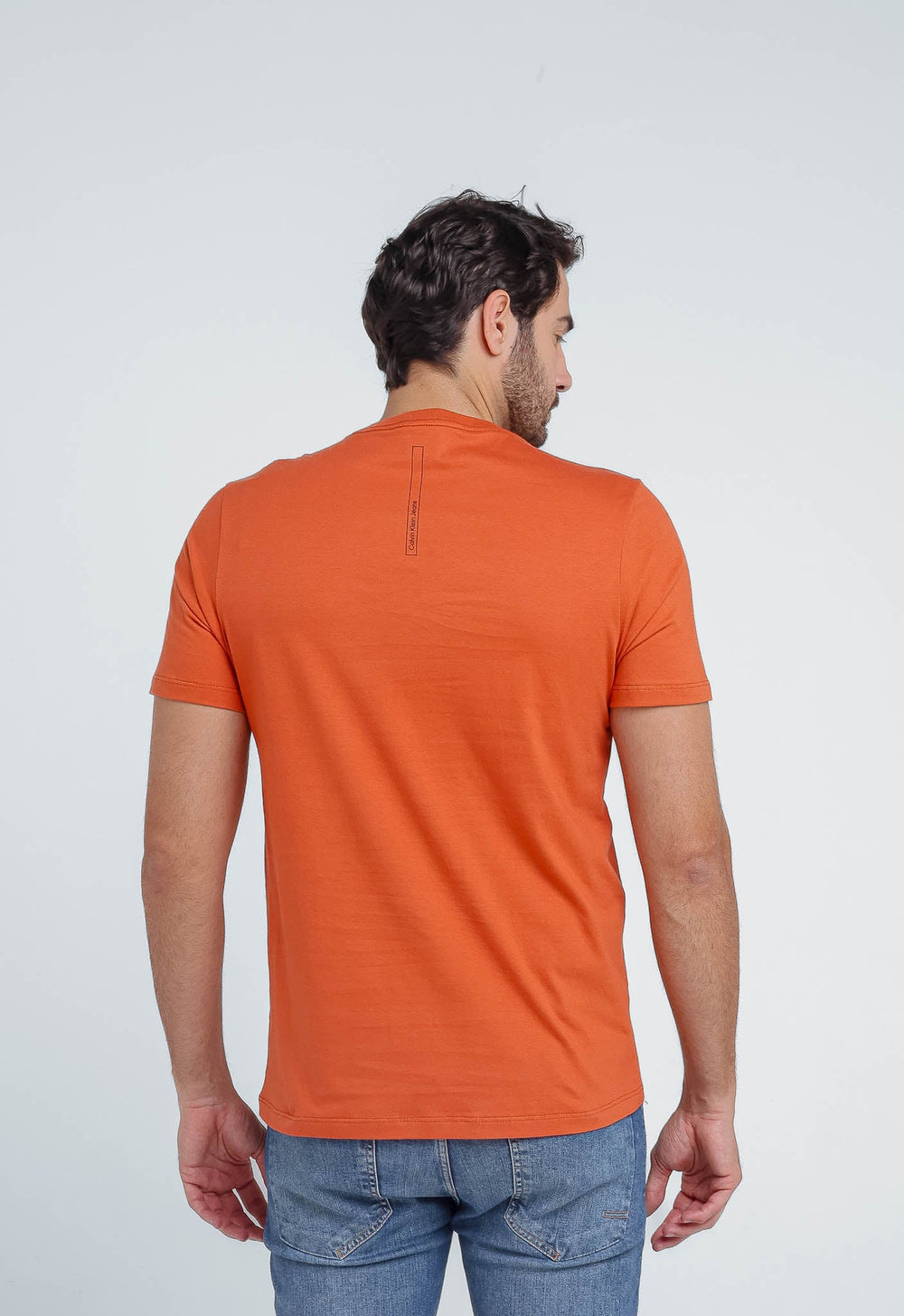 Camiseta Calvin Klein Jeans Logo Embossed - Henri Store
