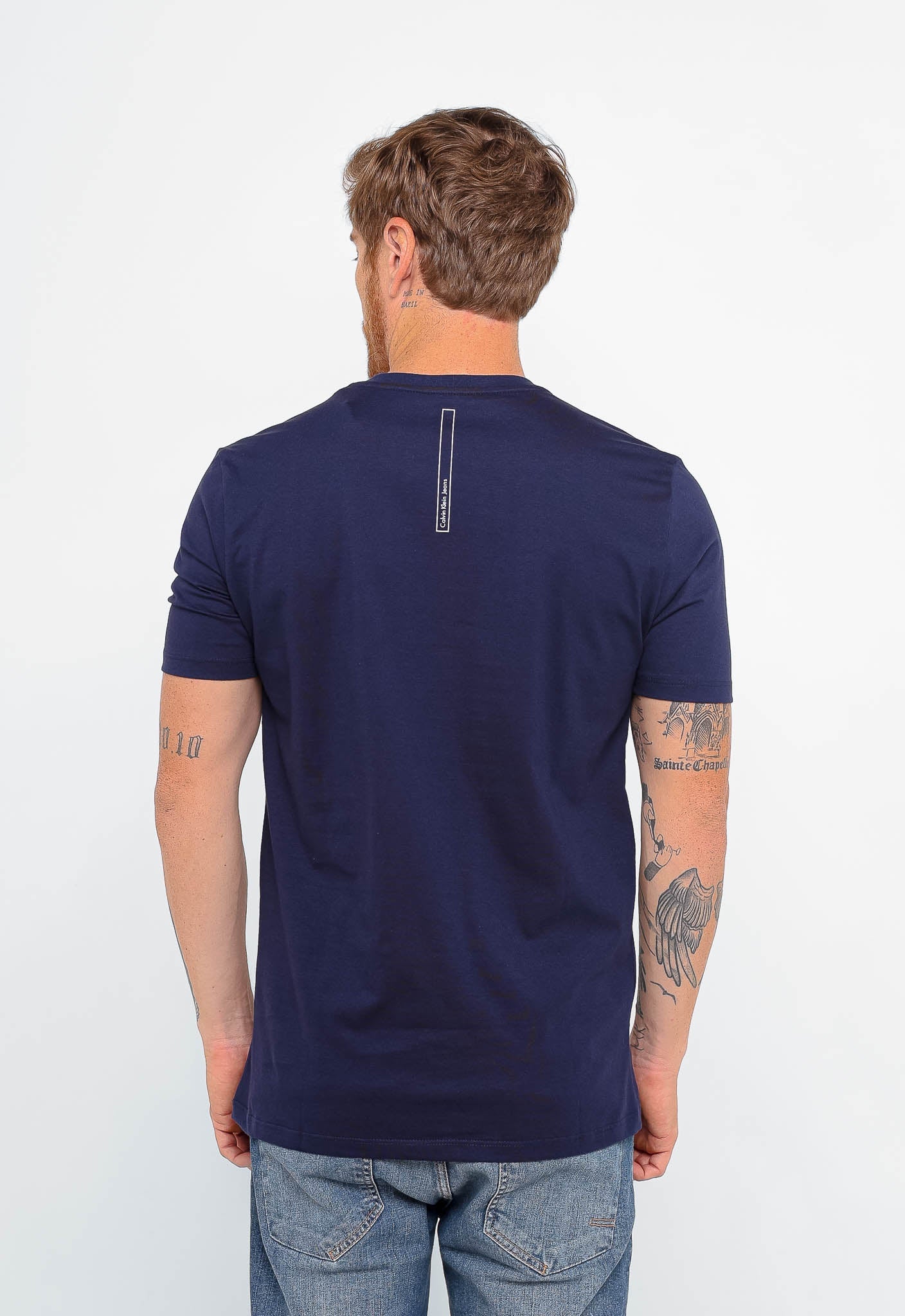 Camiseta Calvin Klein Jeans Logo Embossed - Henri Store