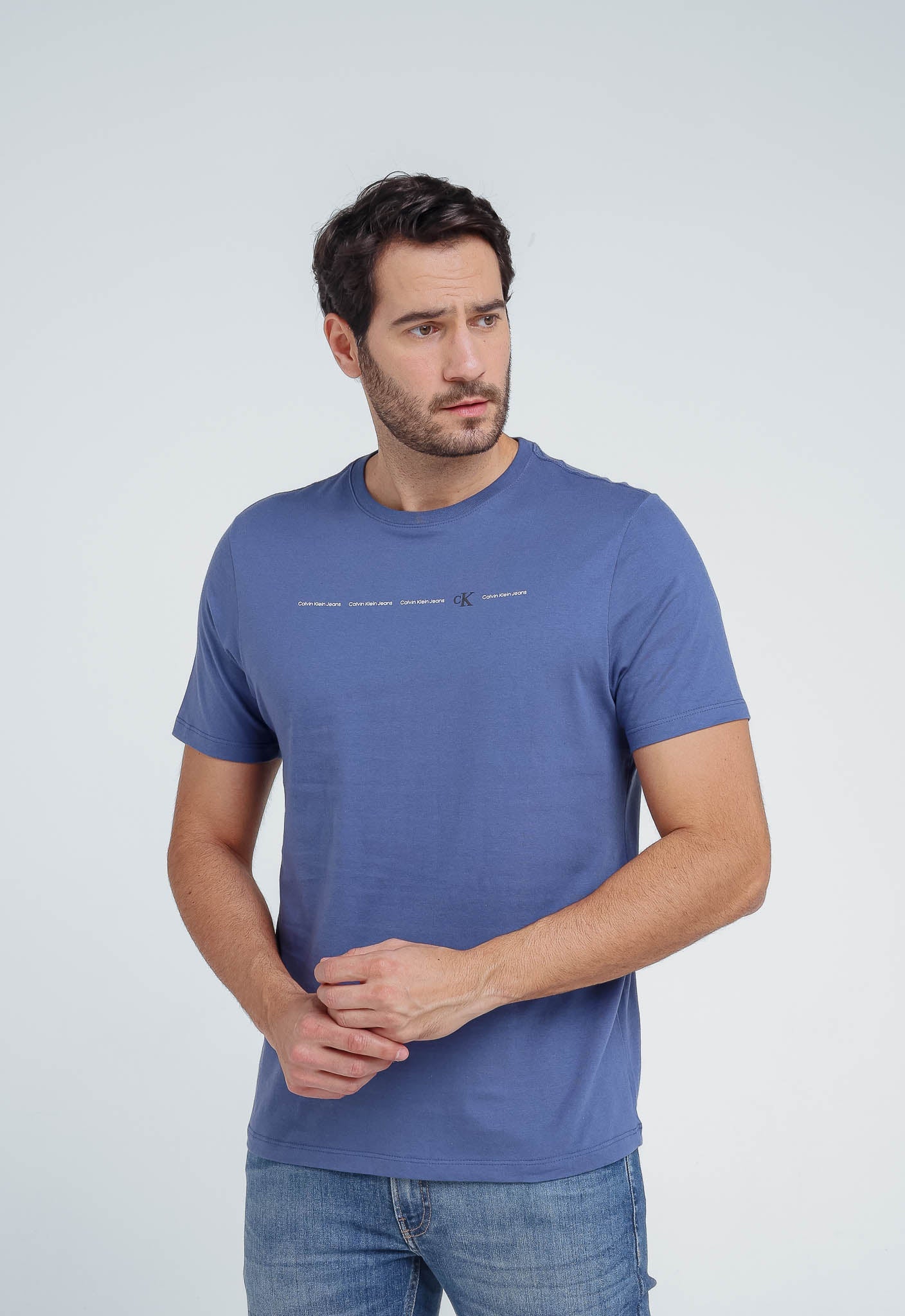 Camiseta Calvin Klein Jeans Logo Embossed - Henri Store