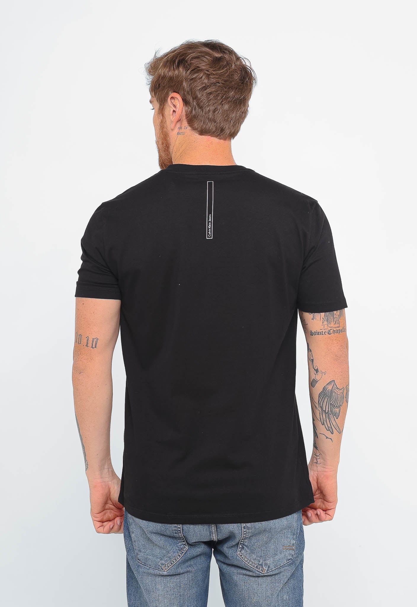 Camiseta Calvin Klein Jeans Logo Embossed - Henri Store
