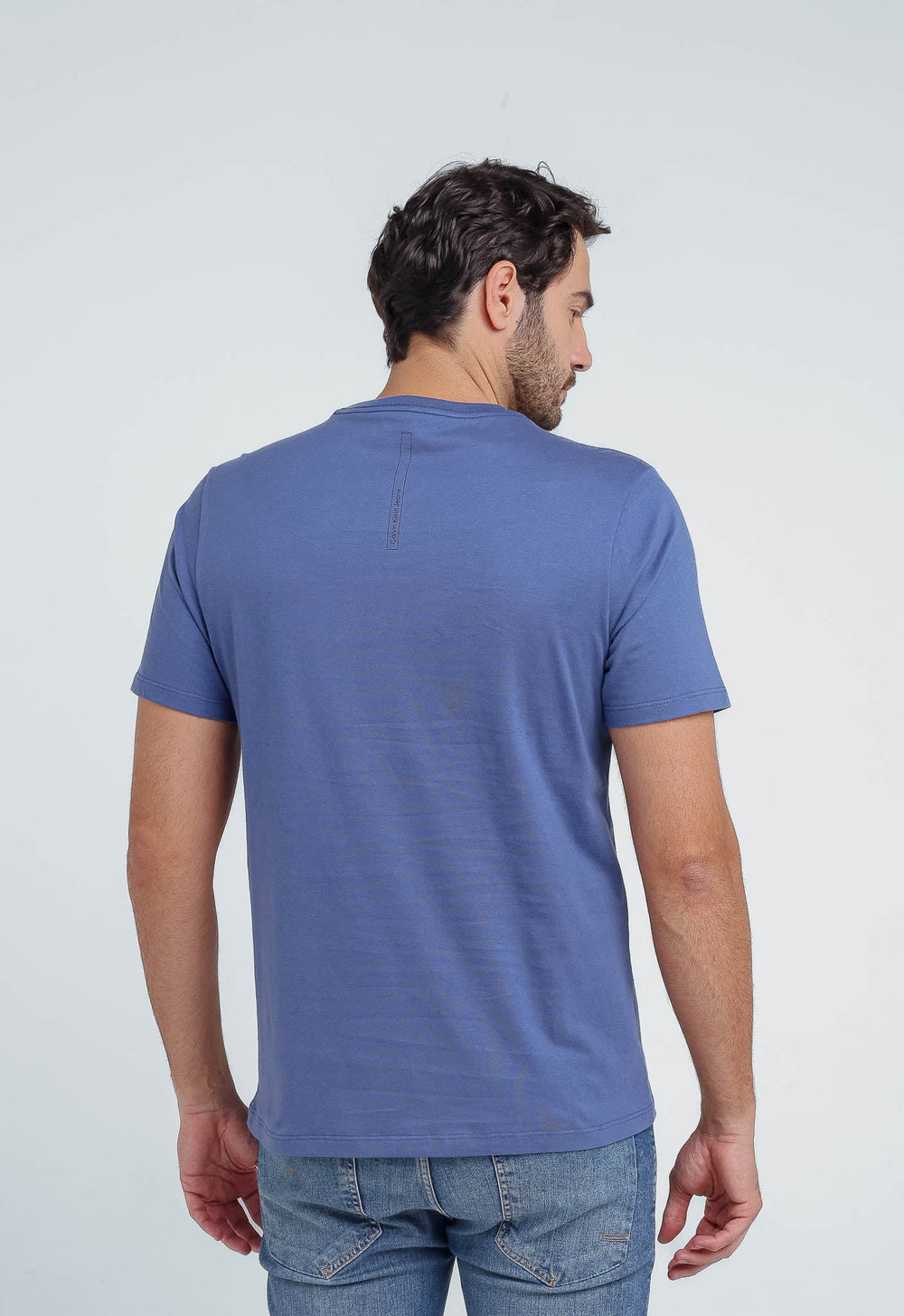 Camiseta Calvin Klein Jeans Logo Embossed - Henri Store