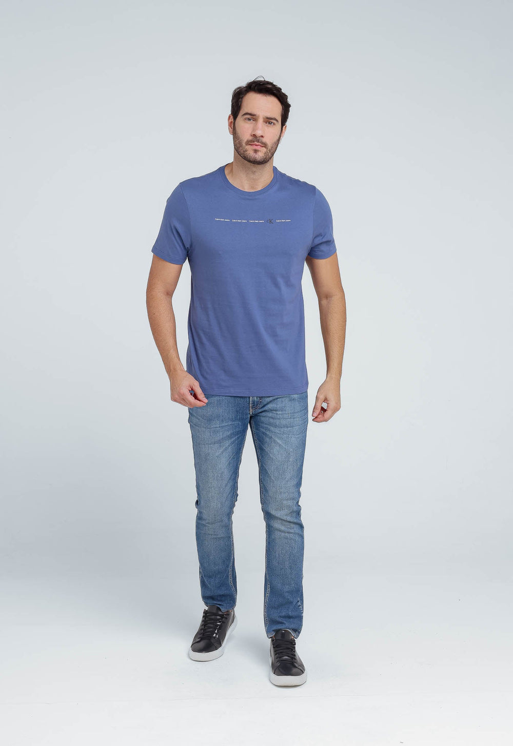 Camiseta Calvin Klein Jeans Logo Embossed - Henri Store