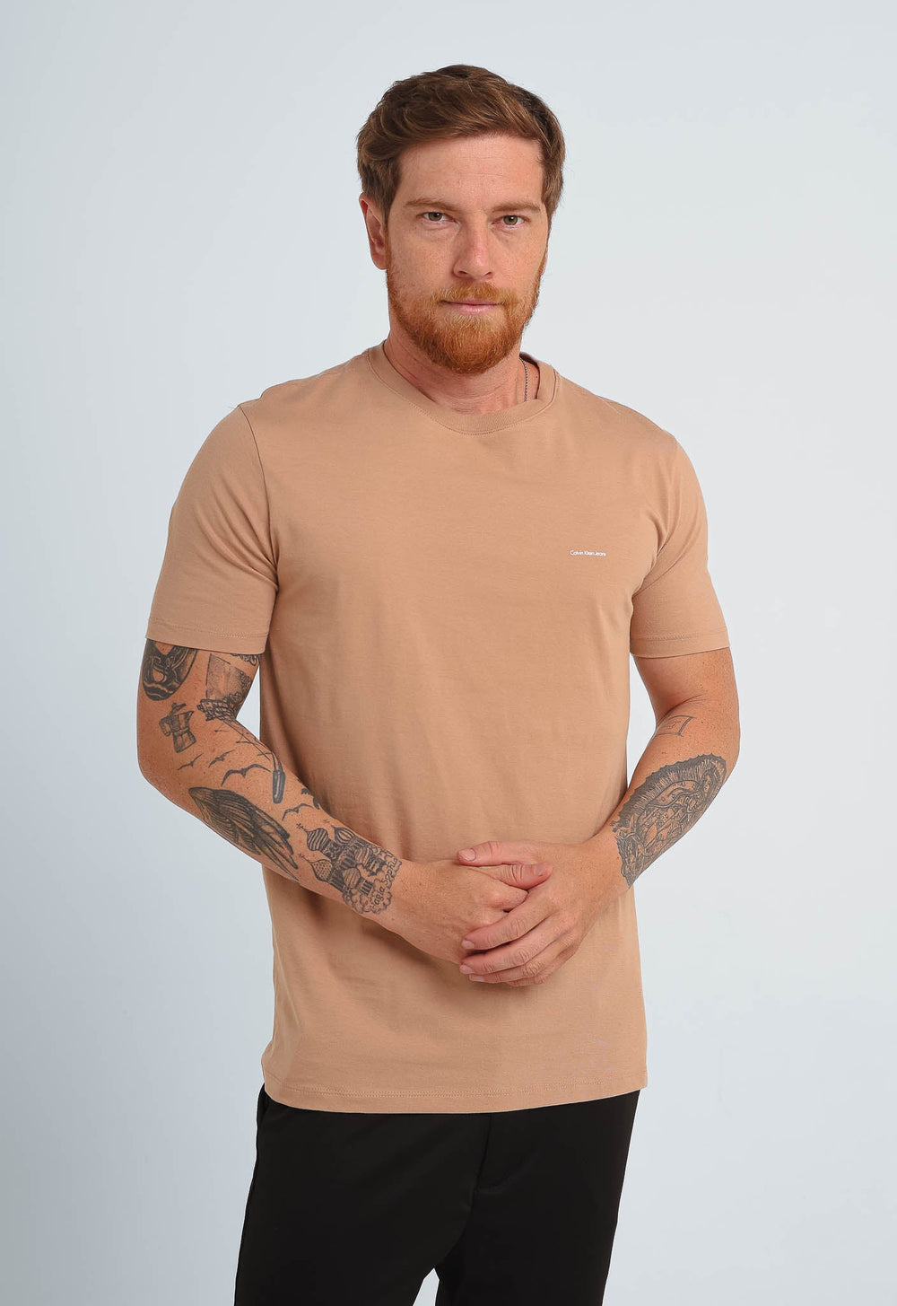 Camiseta Calvin Klein Jeans Logo Peito Básica - Sale -LIVE - Henri Store