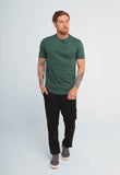 Camiseta Calvin Klein Jeans Logo Peito Básica - Sale -LIVE - Henri Store