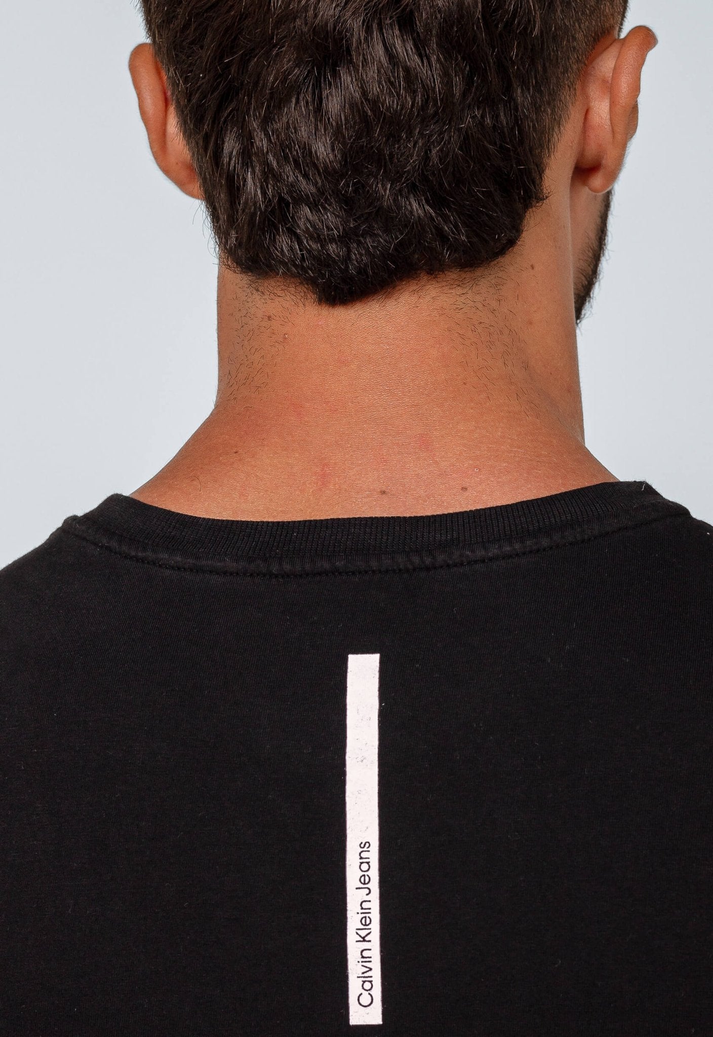 Camiseta Calvin Klein Jeans Logo Peito Ck - Henri Store