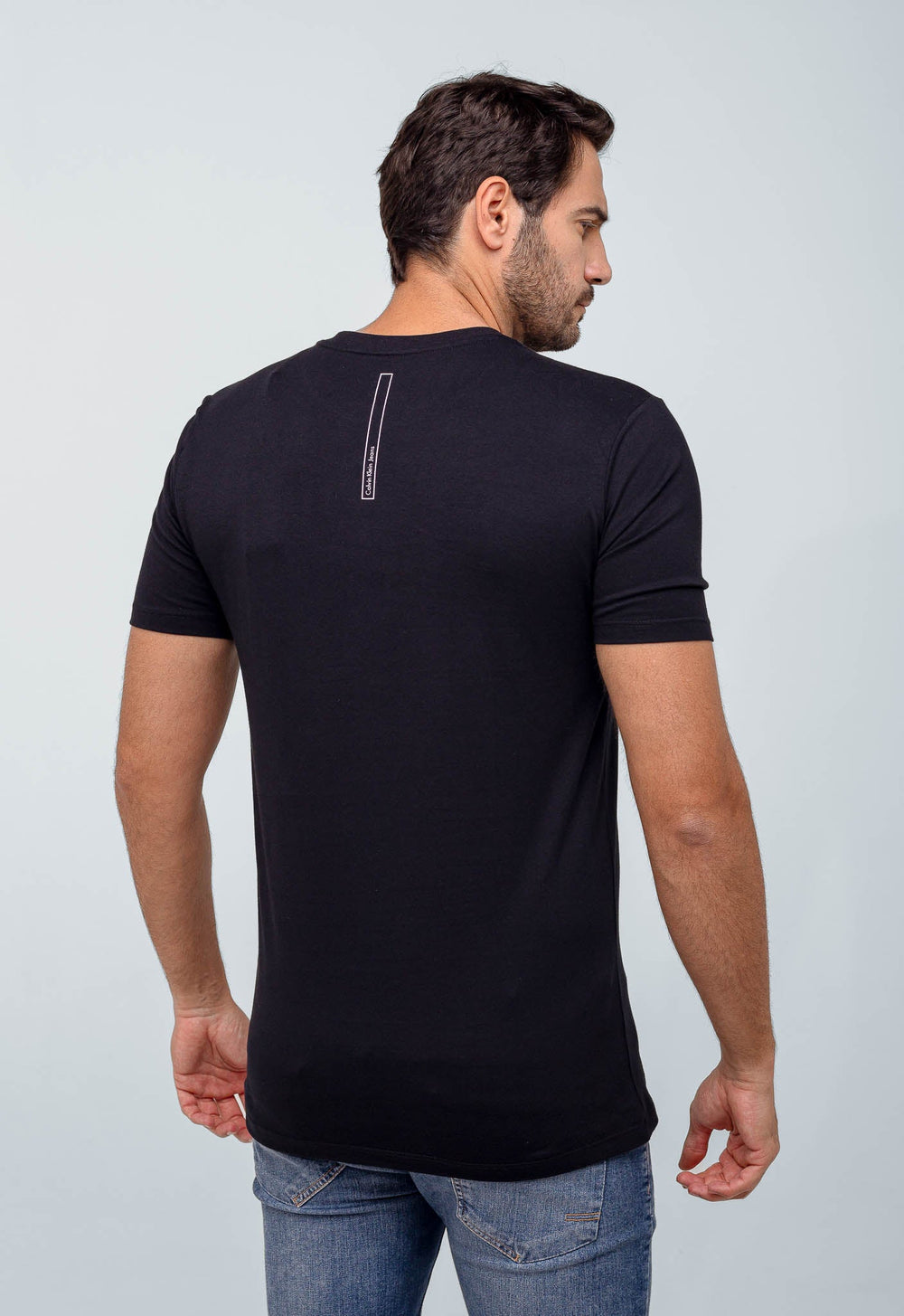 Camiseta Calvin Klein Jeans Logo Peito - LIVE - Henri Store