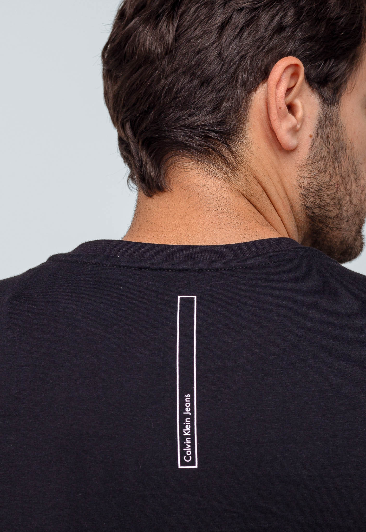 Camiseta Calvin Klein Jeans Logo Peito - LIVE - Henri Store