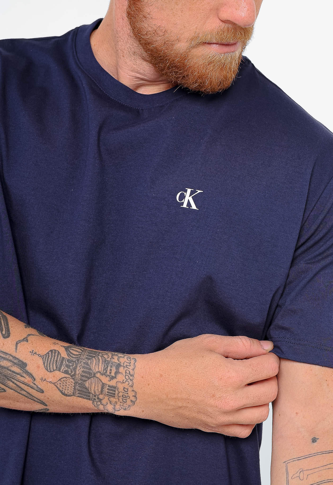 Camiseta Calvin Klein Jeans Logo Peito - Sale - Henri Store
