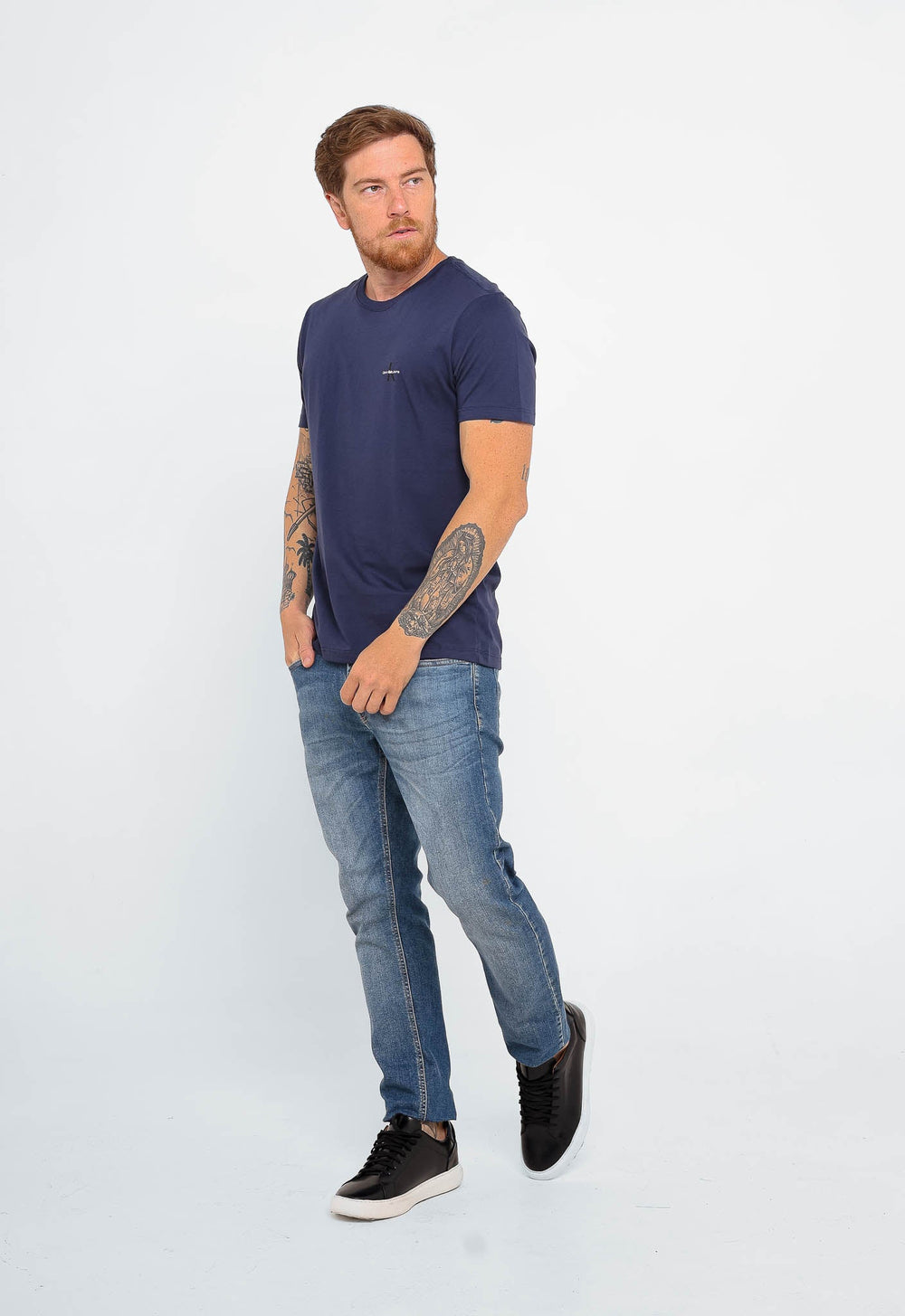 Camiseta Calvin Klein Jeans Logo Peito - Henri Store