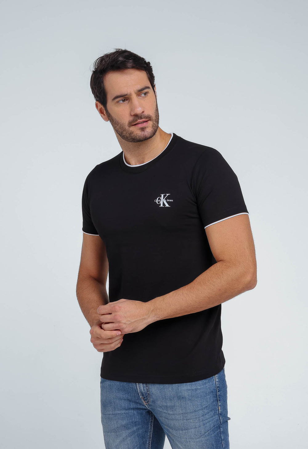Camiseta Calvin Klein Jeans Logo Peito - Henri Store