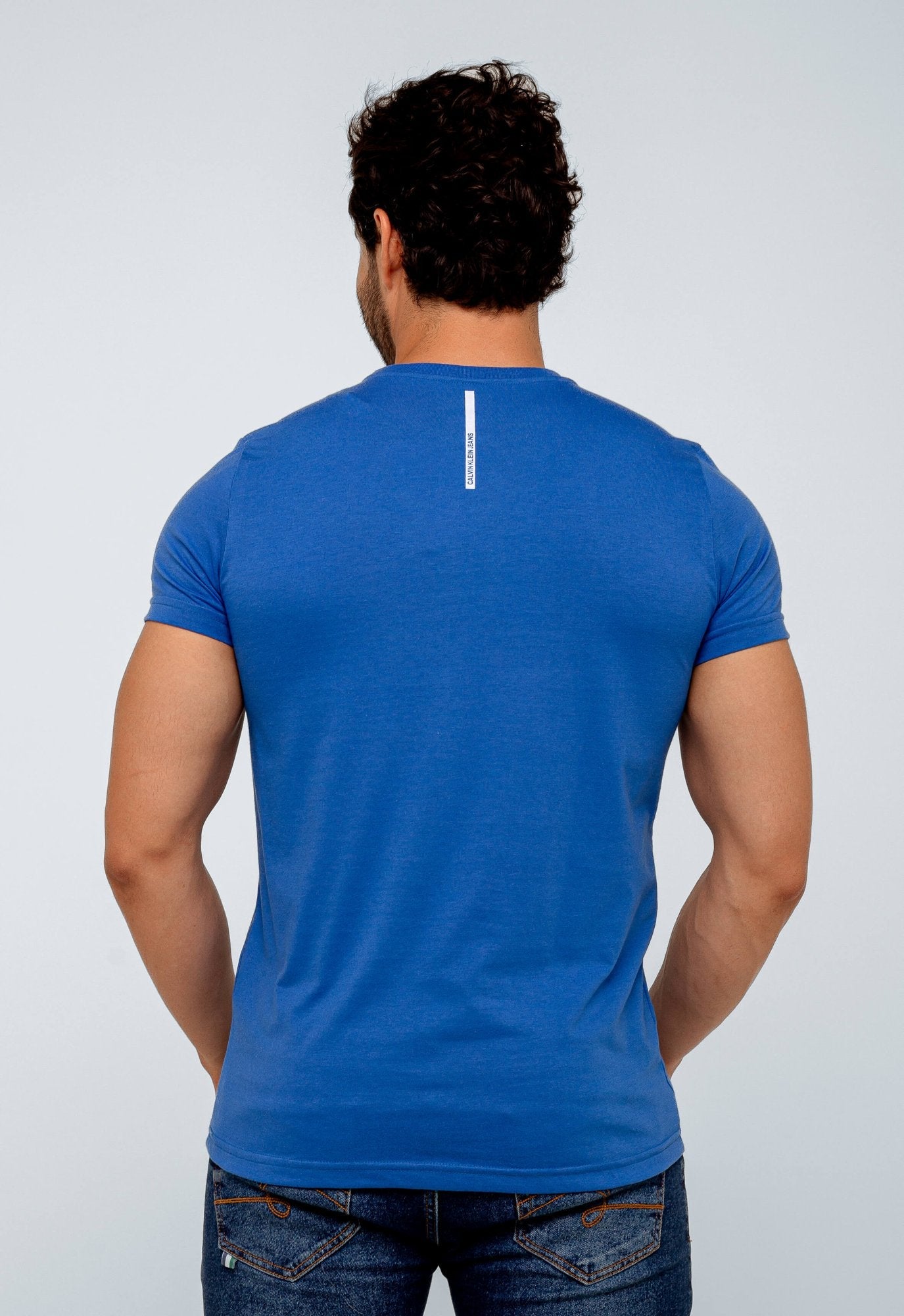 Camiseta Calvin Klein Jeans Logo Peito - Henri Store