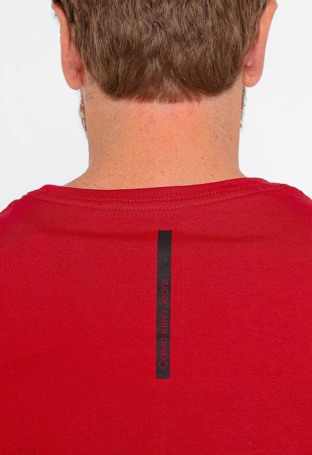 Camiseta Calvin Klein Jeans Logo Peito - Henri Store