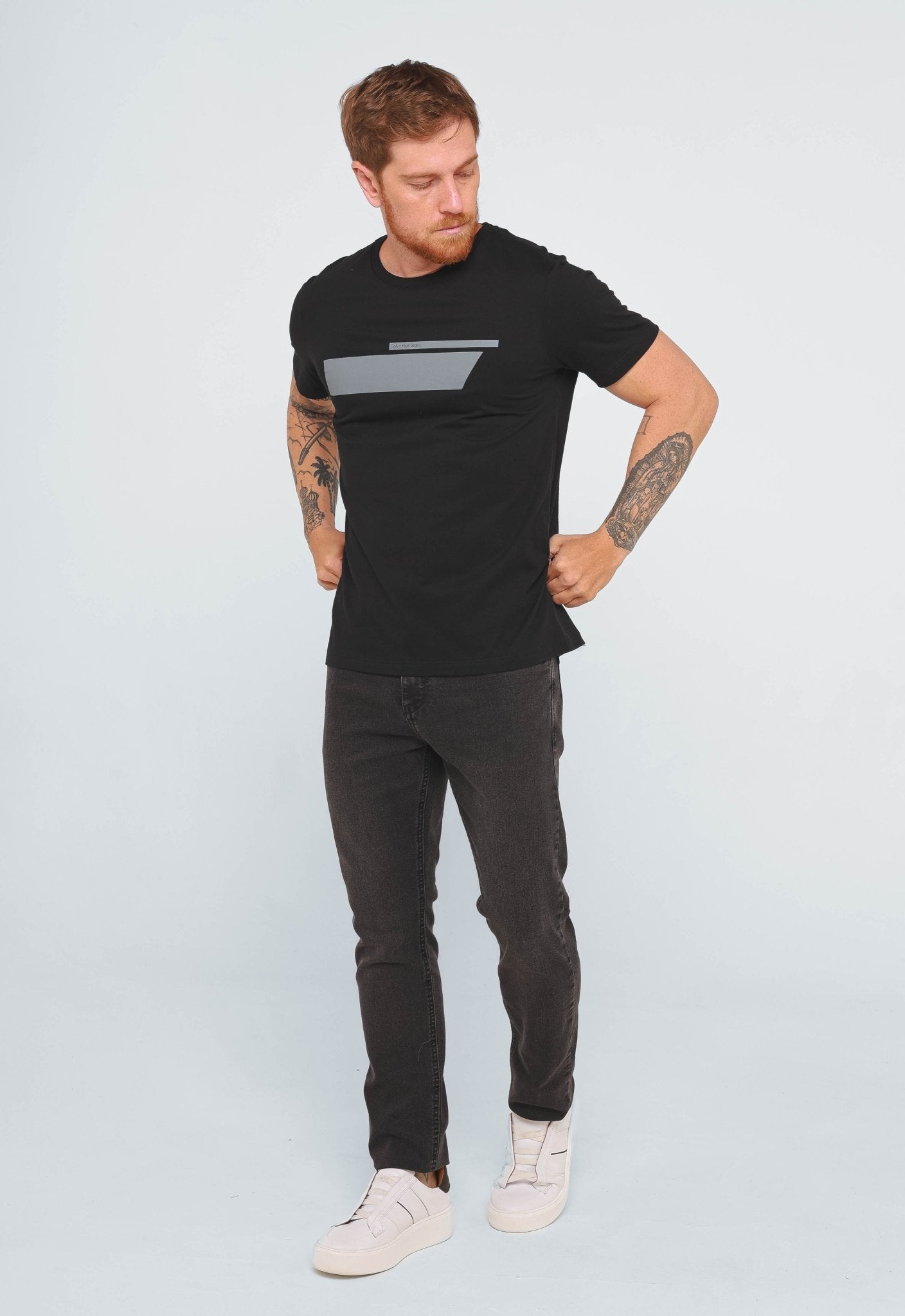 Camiseta Calvin Klein Jeans Logo Track - Henri Store