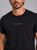 Camiseta Calvin Klein Logo Alto Relevo - Henri Store