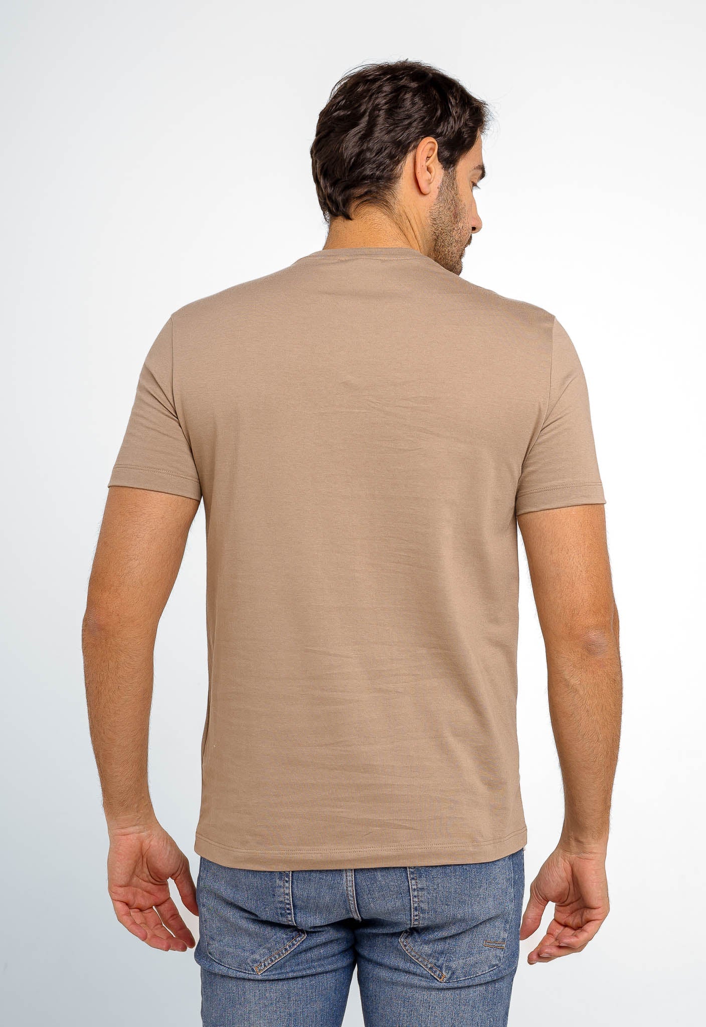 Camiseta Calvin Klein Logo Alto Relevo - Henri Store