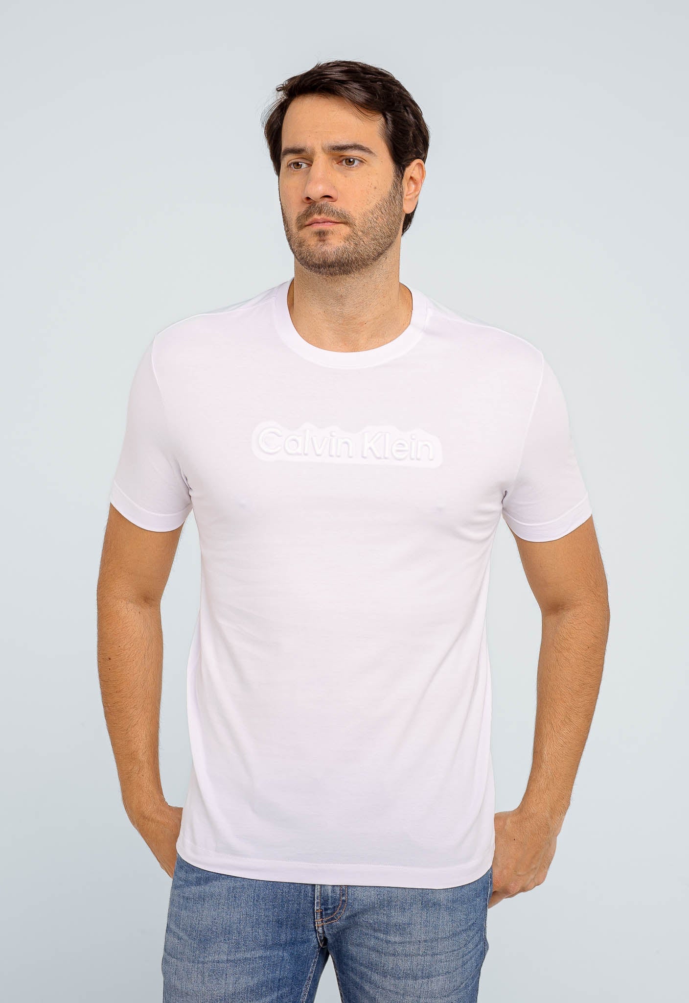Camiseta Calvin Klein Logo Alto Relevo - Henri Store