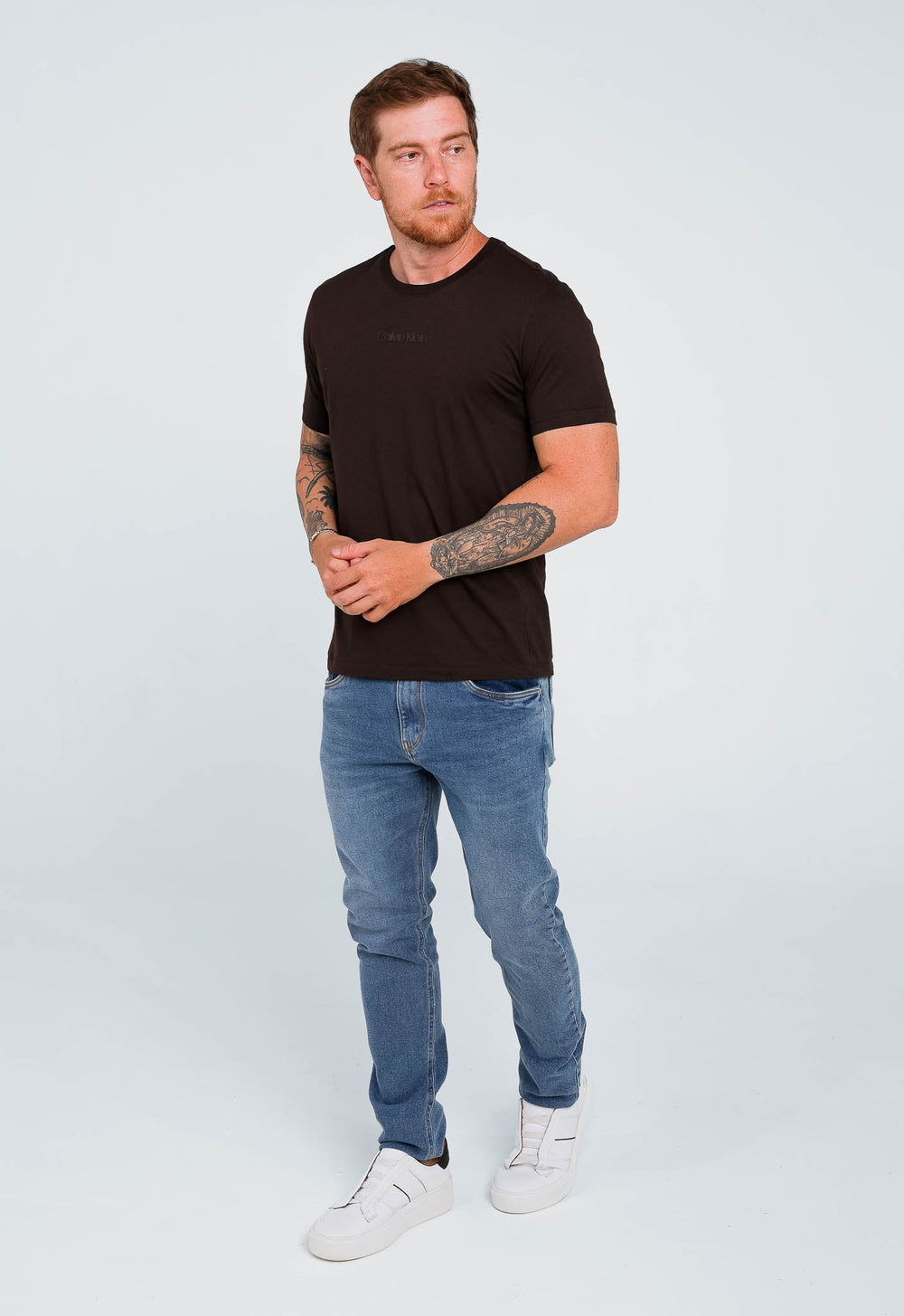 Camiseta Calvin Klein Logo Alto Relevo - Henri Store