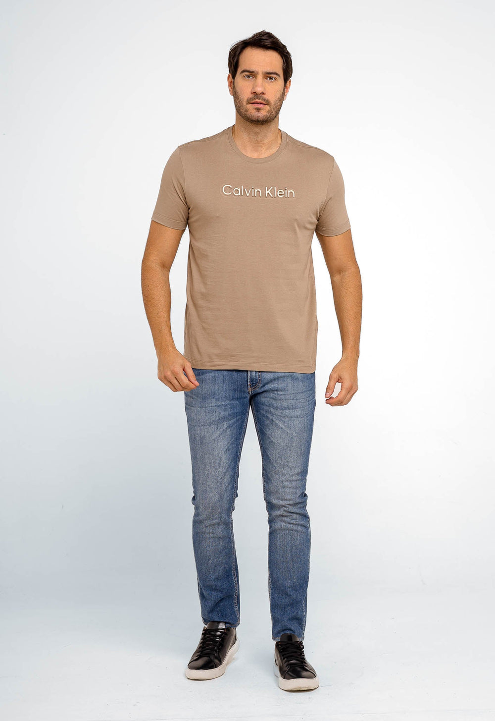 Camiseta Calvin Klein Logo Alto Relevo - Henri Store