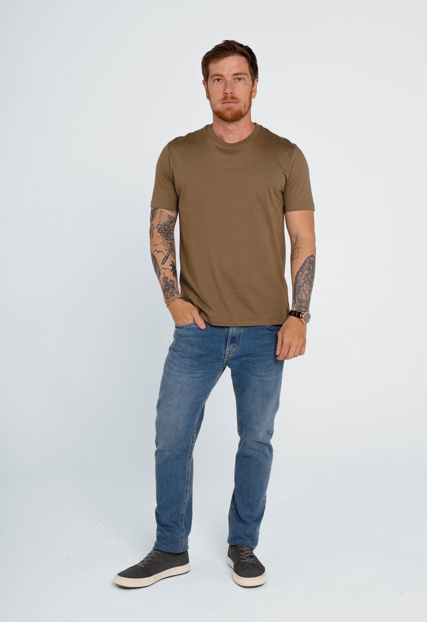 Camiseta Calvin Klein Logo Alto Relevo - Henri Store