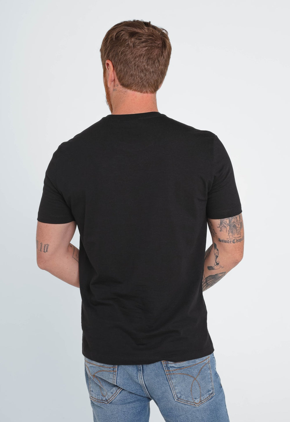 Camiseta Calvin Klein Logo Alto Relevo - Henri Store