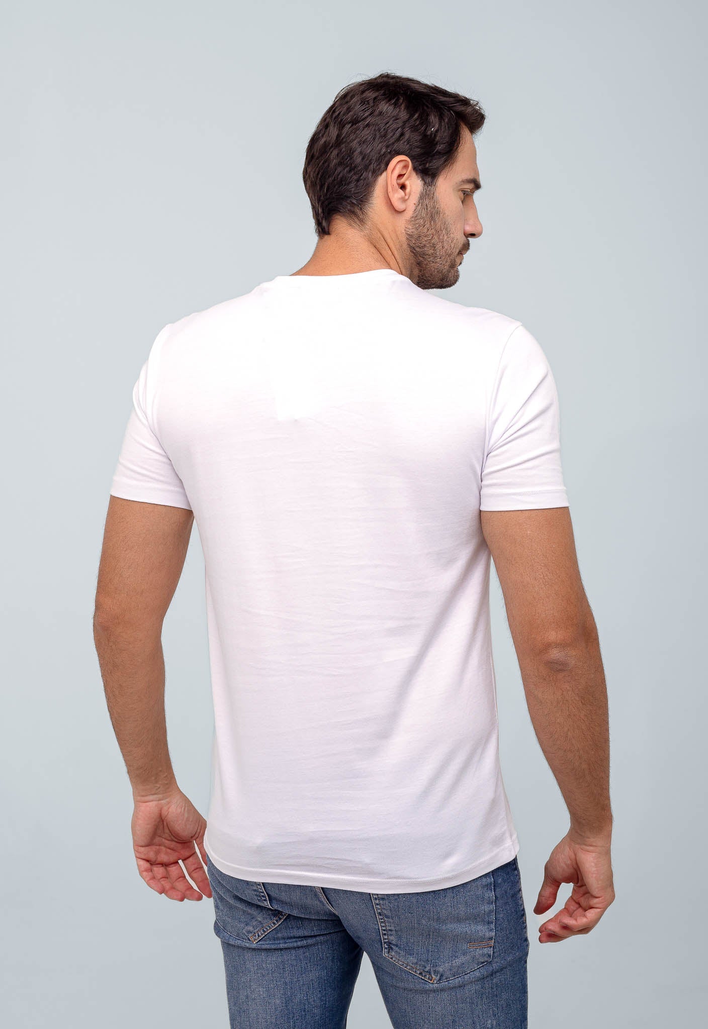 Camiseta Calvin Klein Logo Alto Relevo - Henri Store