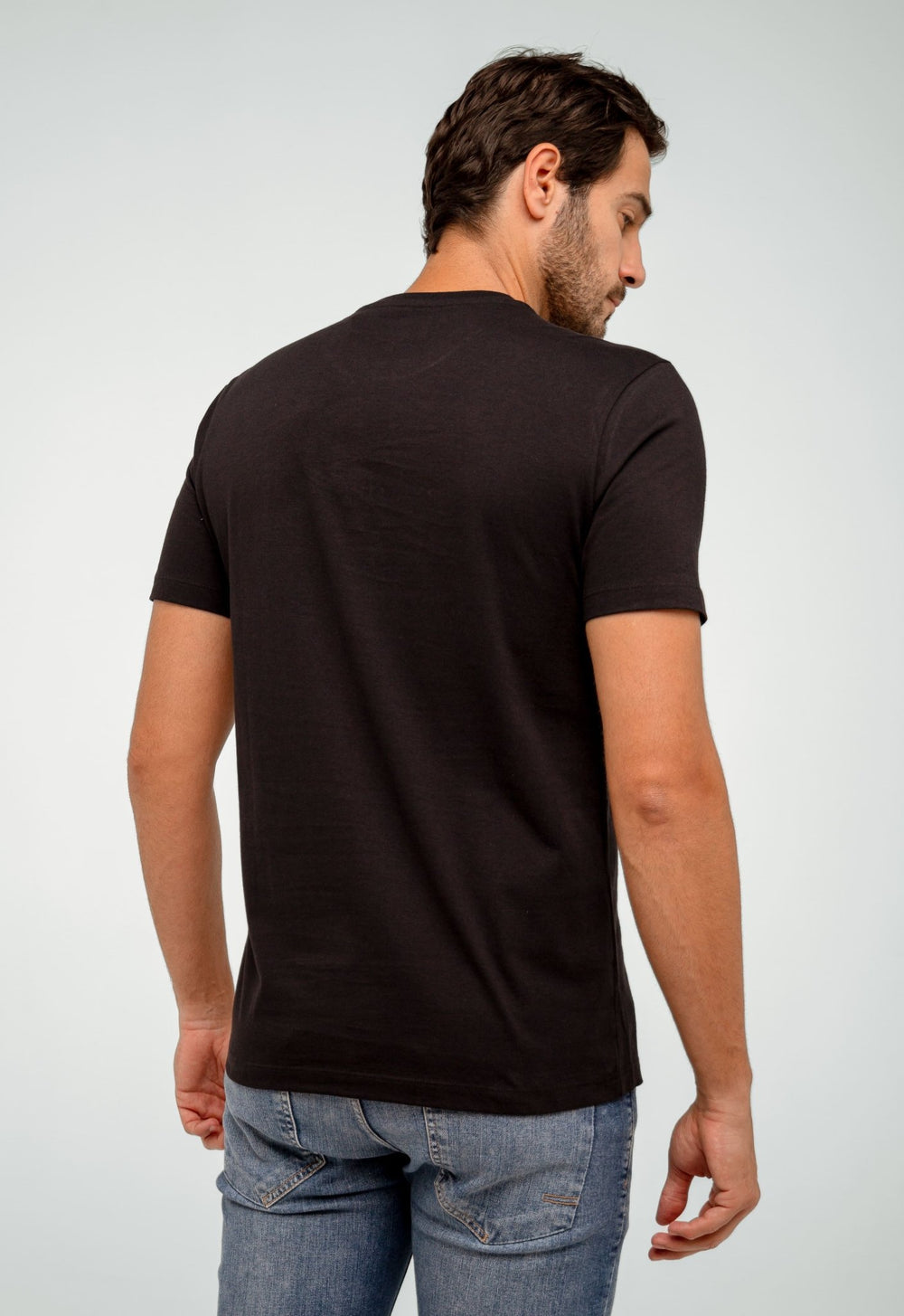 Camiseta Calvin Klein Logo Alto Relevo - Henri Store