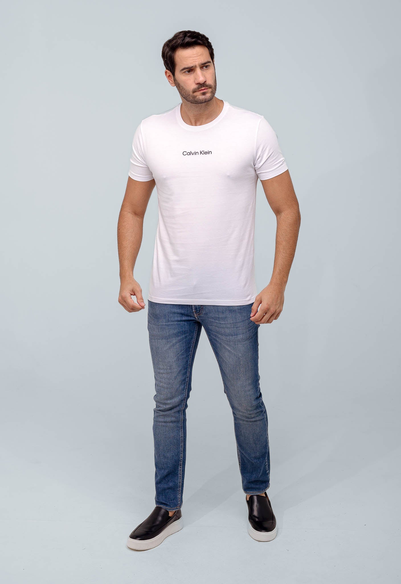 Camiseta Calvin Klein Logo Alto Relevo - Henri Store