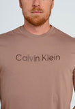 Camiseta Calvin Klein Logo Alto Relevo - Henri Store