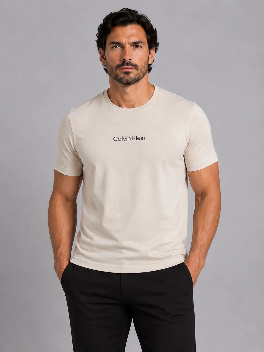 Camiseta Calvin Klein Logo Alto Relevo - Henri Store