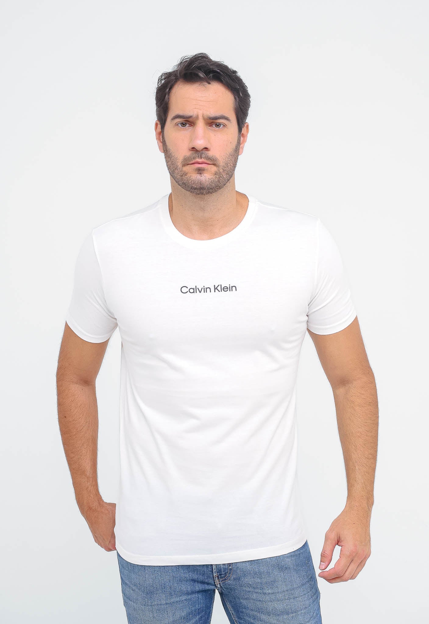 Camiseta Calvin Klein Logo Alto Relevo - Henri Store