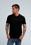Camiseta Calvin Klein Logo Central Bordado - Henri Store