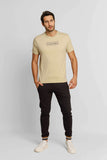 Camiseta Calvin Klein Logo Central Cáqui - Henri Store