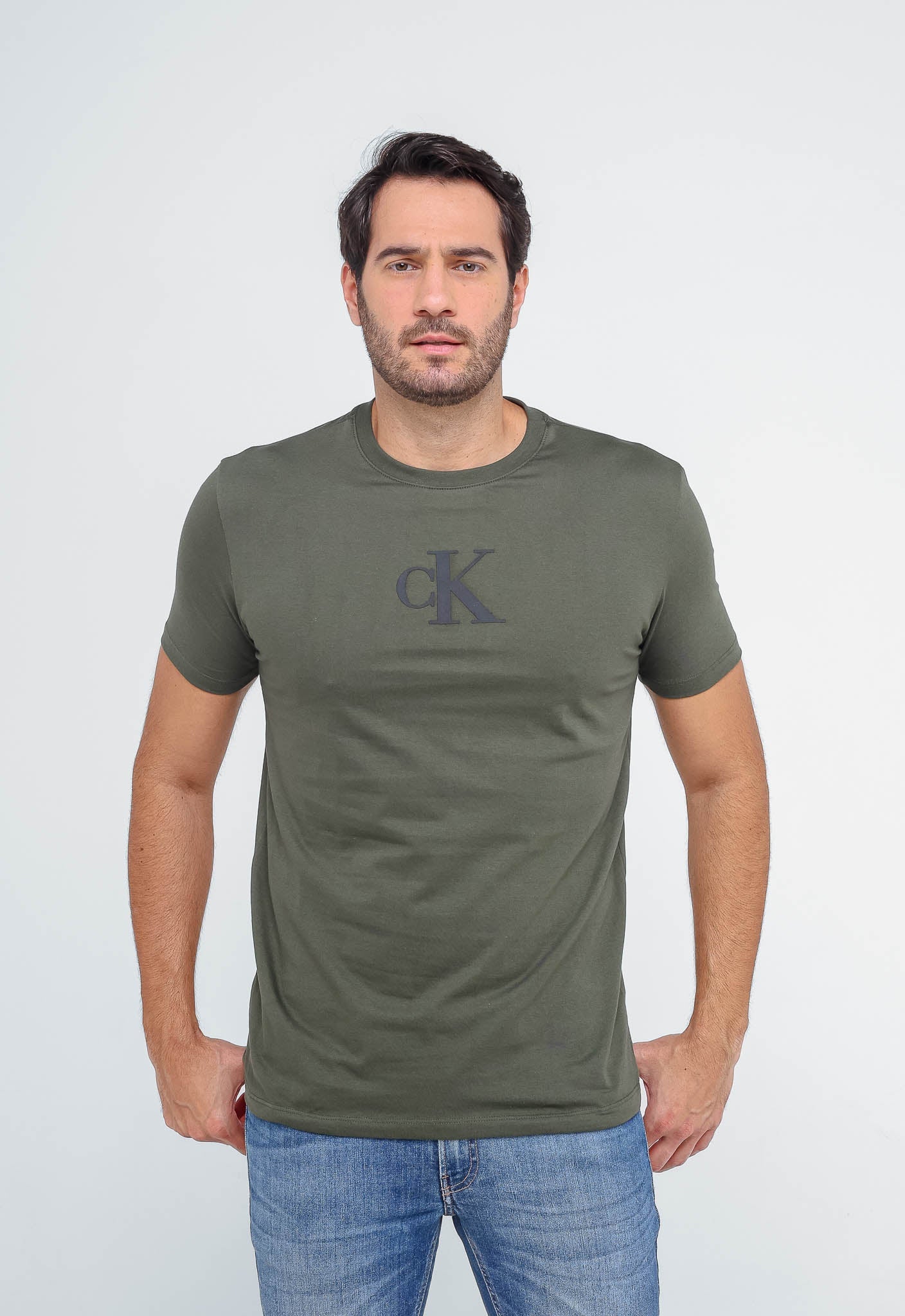 Camiseta Calvin Klein Logo Central CK - LIVE - Henri Store