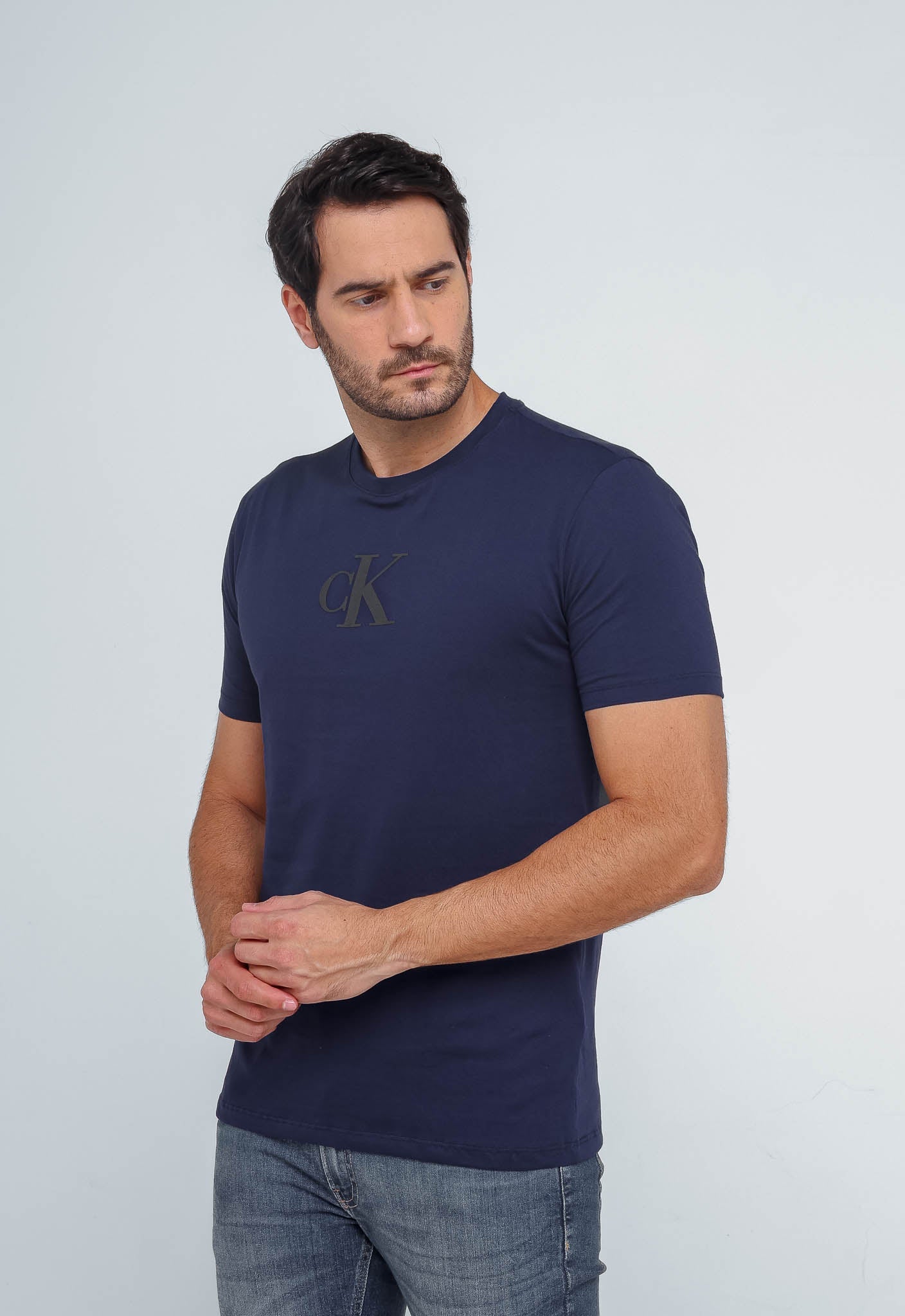 Camiseta Calvin Klein Logo Central CK - LIVE - Henri Store
