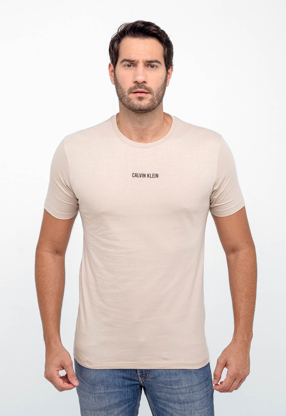 Camiseta Calvin Klein Logo Central Embossed - LIVE - Henri Store