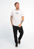 Camiseta Calvin Klein Logo Central Embossed - LIVE - Henri Store