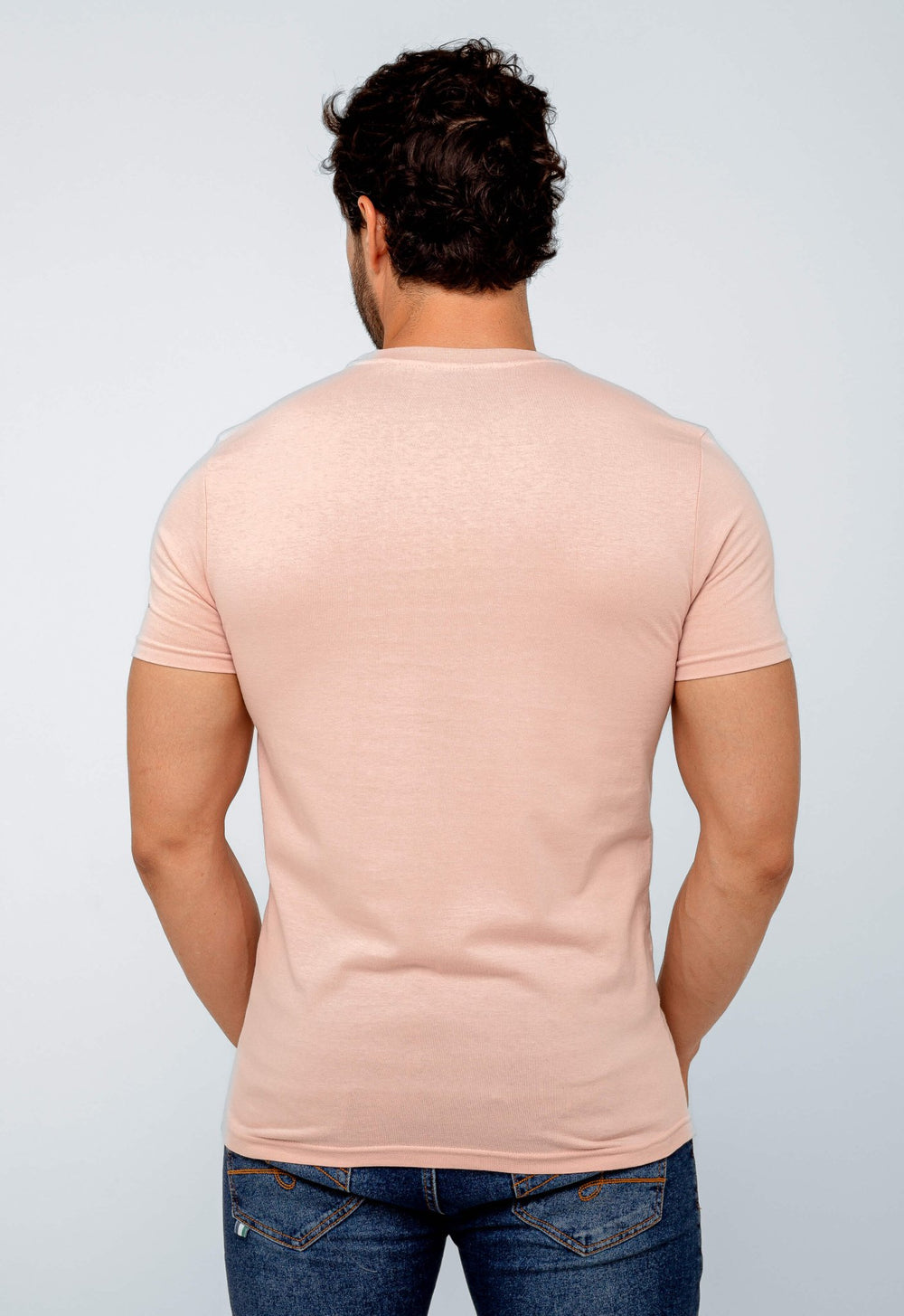 Camiseta Calvin Klein Logo Central Embossed - Henri Store