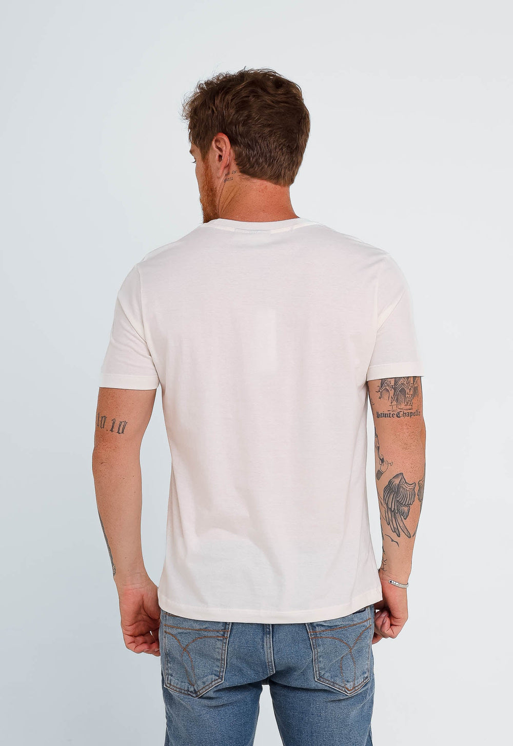 Camiseta Calvin Klein Logo Central - LIVE - Henri Store
