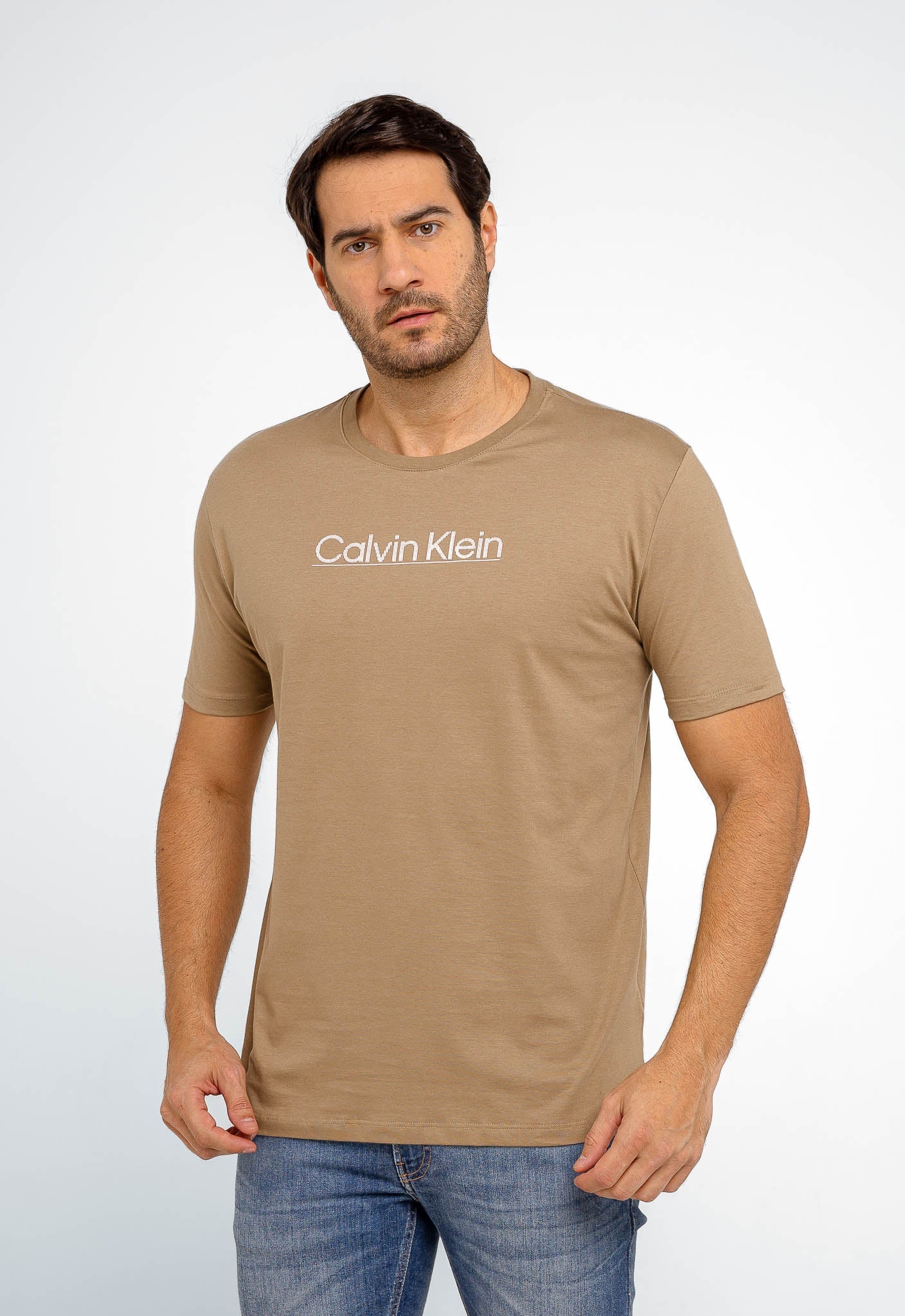 Camiseta Calvin Klein Logo Central - LIVE - Henri Store