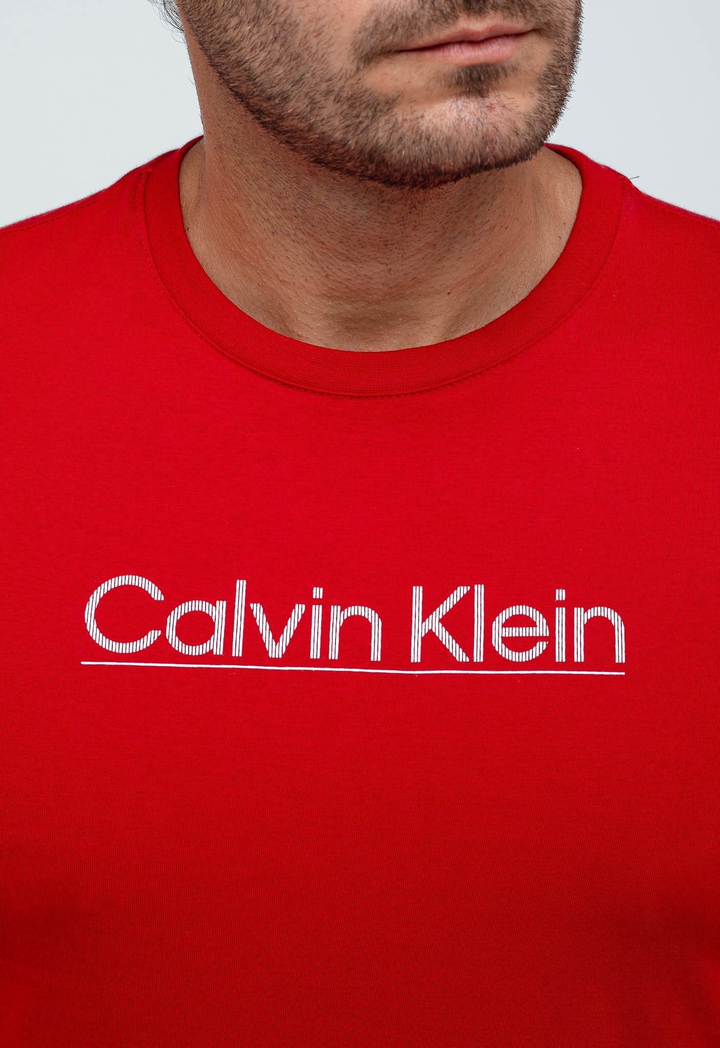 Camiseta Calvin Klein Logo Central - LIVE - Henri Store
