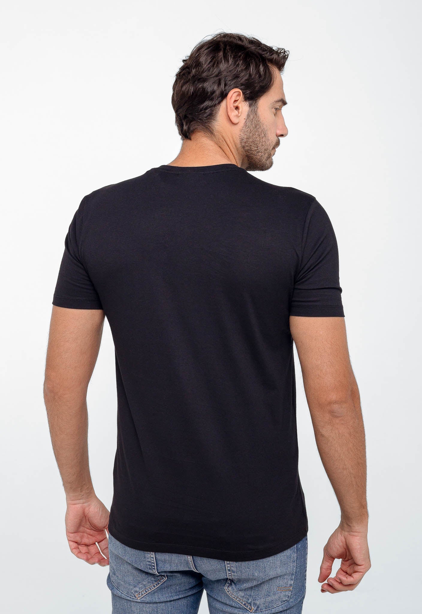 Camiseta Calvin Klein Logo Central - LIVE - Henri Store