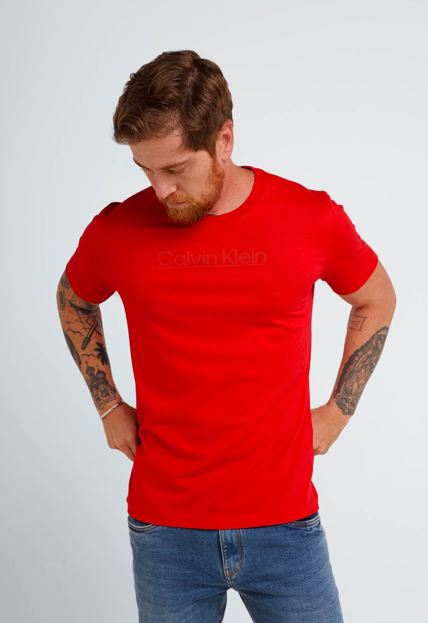 Camiseta Calvin Klein Logo Central - LIVE - Henri Store