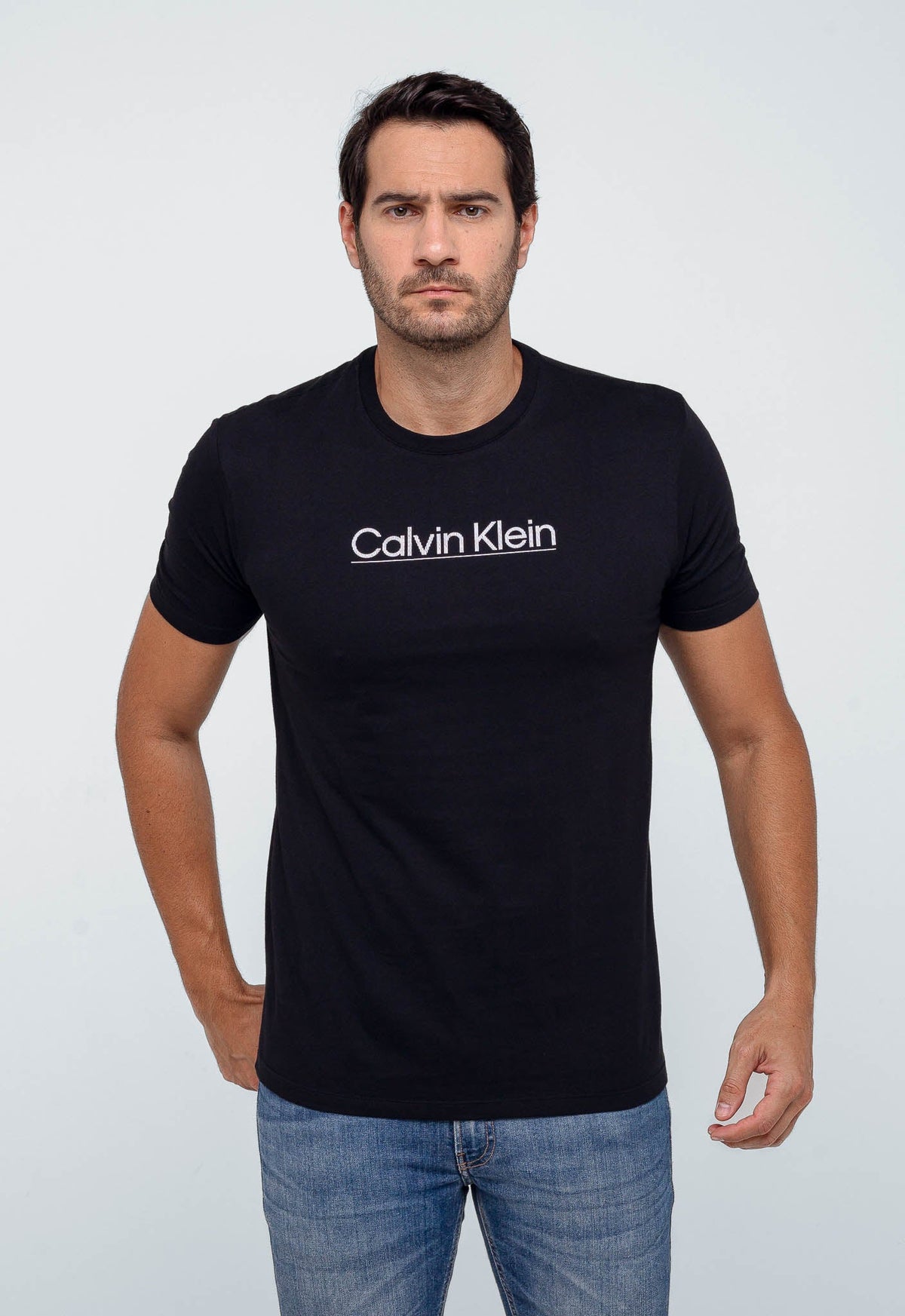 Camiseta Calvin Klein Logo Central - LIVE - Henri Store